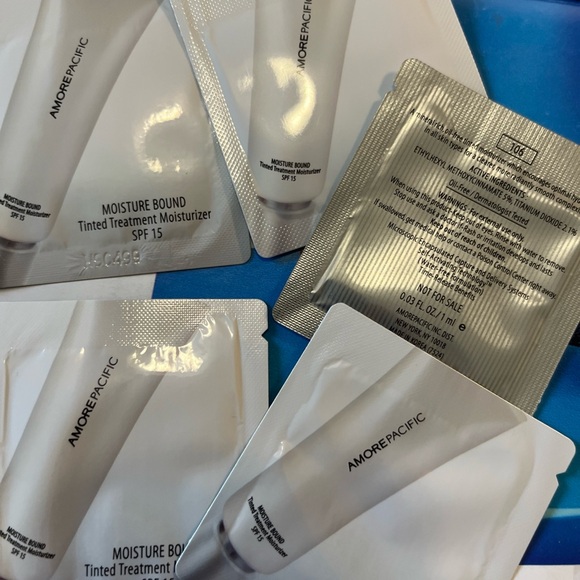 10x Amore Pacific Moisture Bound Tinted Moisturizer SPF 15 Shade 106=10ml New - Picture 6 of 11